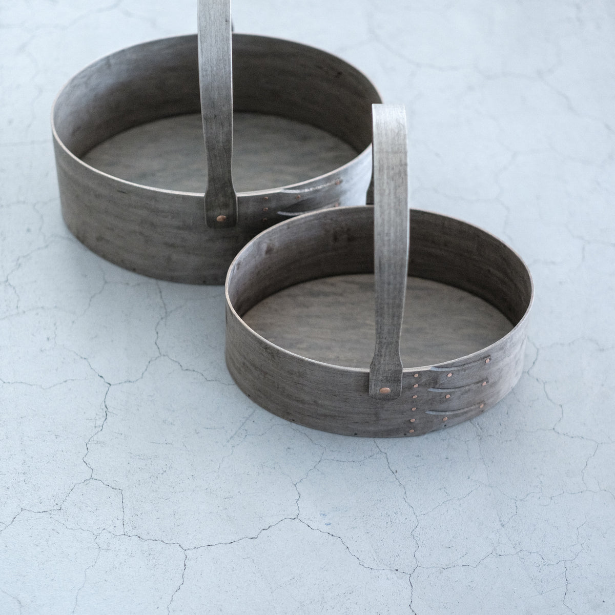 井藤昌志 カエデ草木染めround tray 井藤昌志丸盆カエデ材草木染Lサイズ