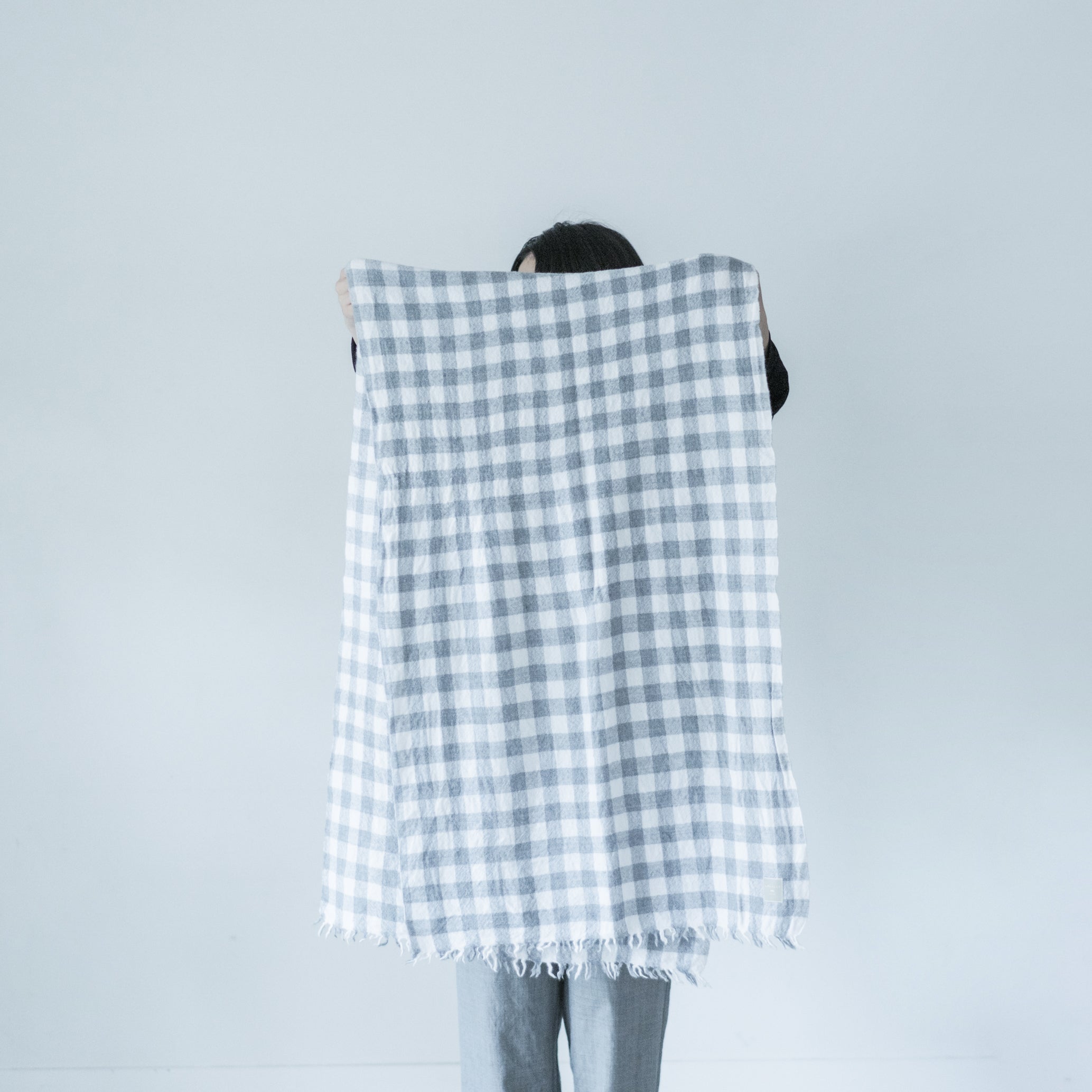 マフラー・ストール ALLINCOMPLETE Tartan Check Muffler (2 Colors) Designer fashion, Seoul-fully created | W Concept
