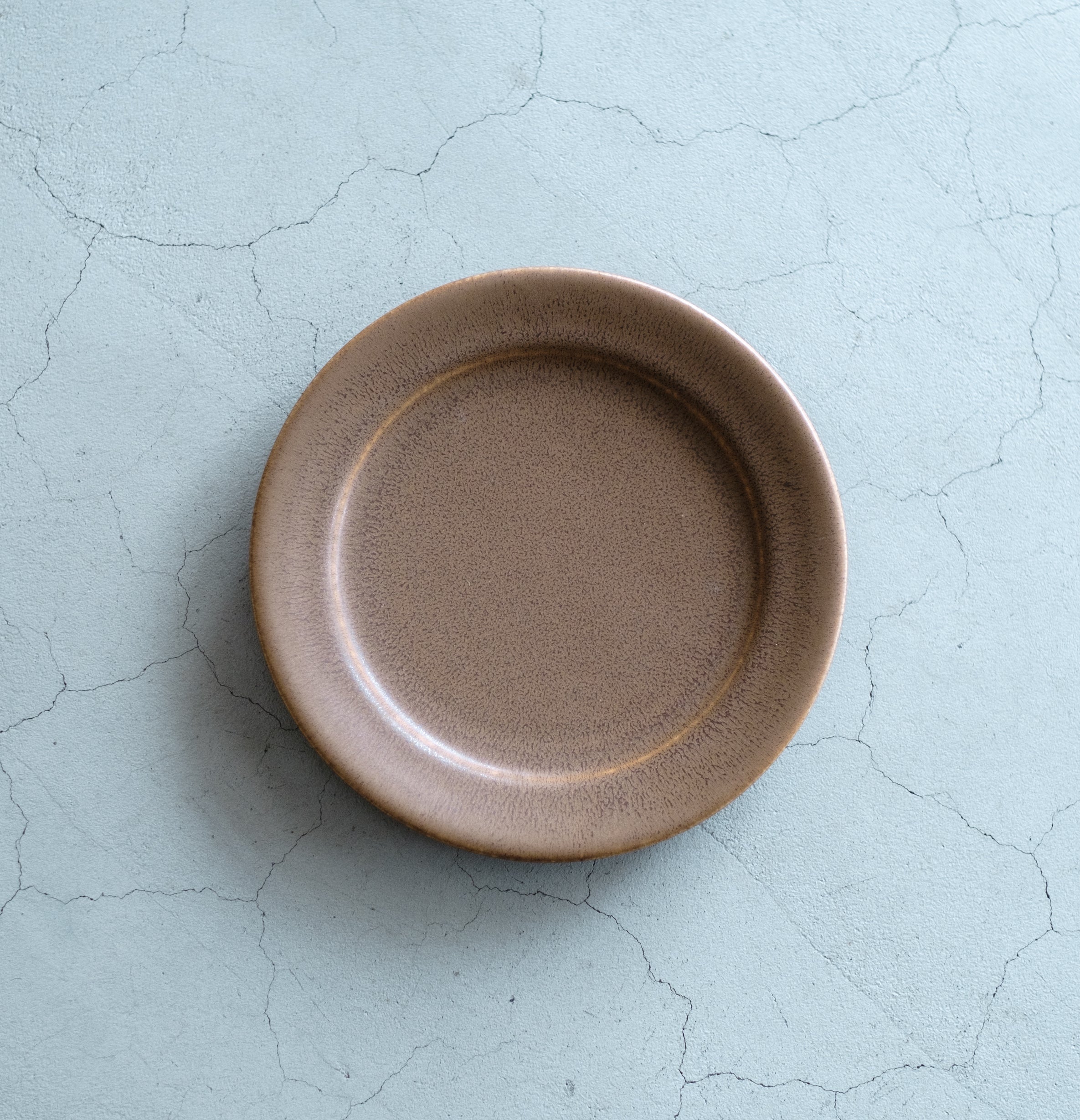 あわびウェア awabi ware｜7寸リム皿